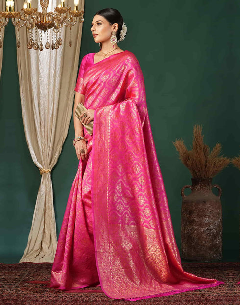 Vasthrlay Maroon Traditional Unstitched Saree