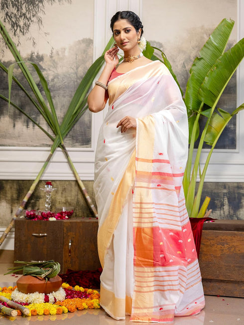 Vasthrlay Special Weaving Unstitched White Saree