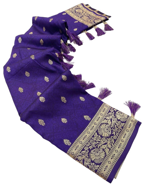Vasthrlay Banarasi Weaving