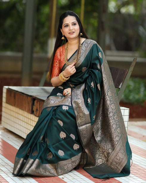 Vasthrlay Lavender Kanjivaram Saree