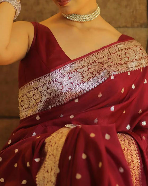 Vasthrlay Banarasi Traditional Unstitched Saree