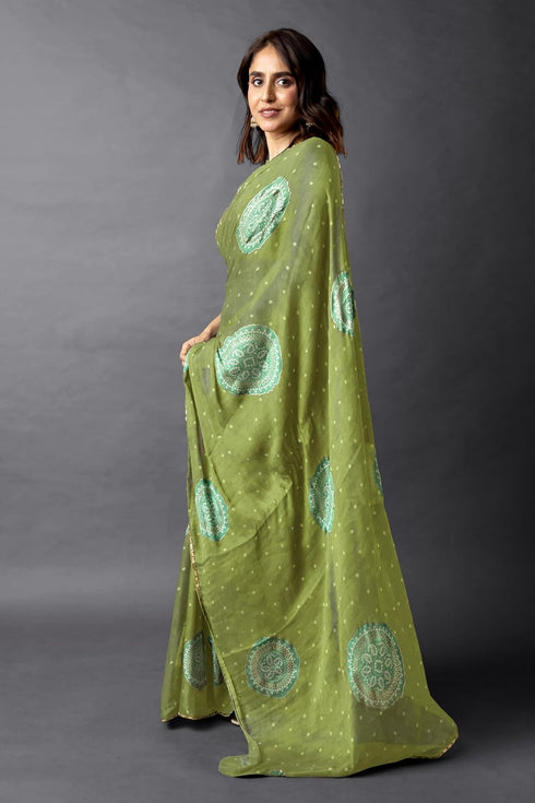 Vasthrlay Fashion Chiffon Georgette Light Ethnic Wear