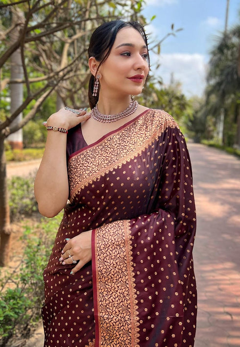 Vasthrlay Indigo Banarasi Kanchipuram Ethnic Wear