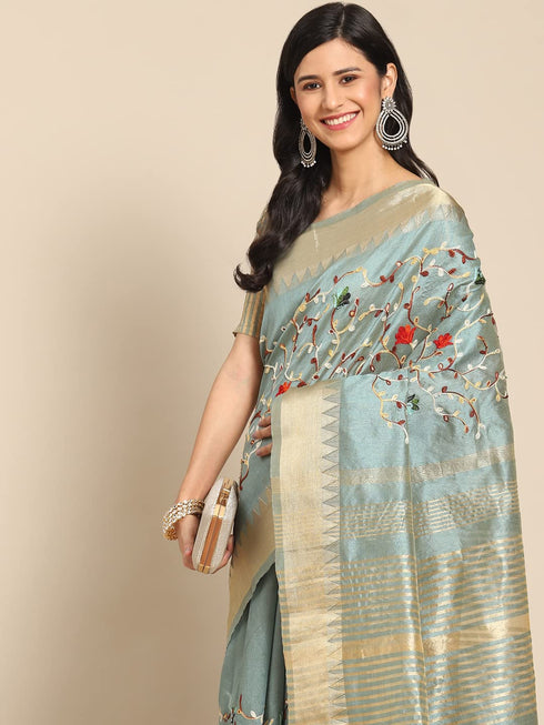 Vasthrlay Embroidered Saree