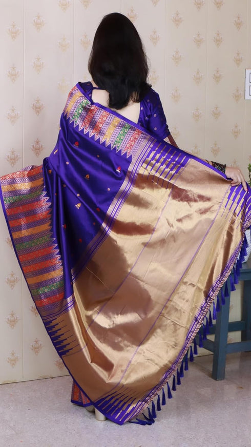 Vasthrlay Kanjivaram Handloom Kashmiri Ethnic Wear