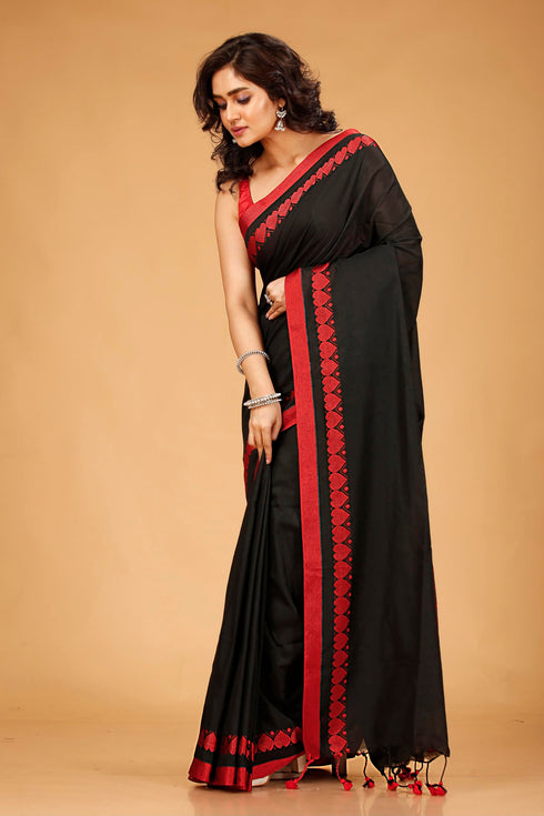 Vasthrlay Handloom Traditional Saree