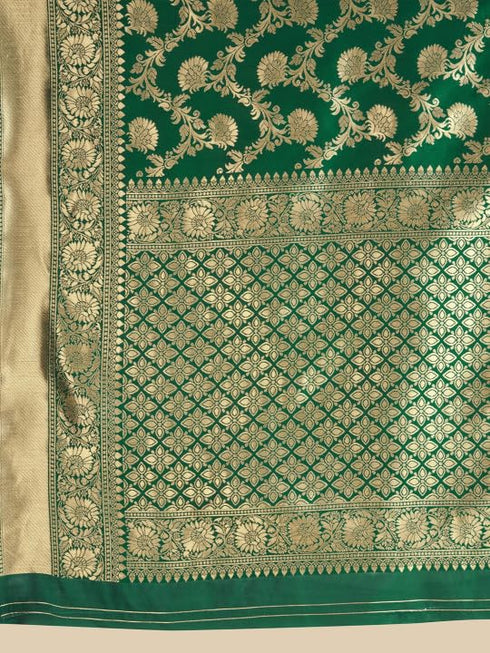 Vasthrlay Red Banarasi Traditional Unstitched Saree