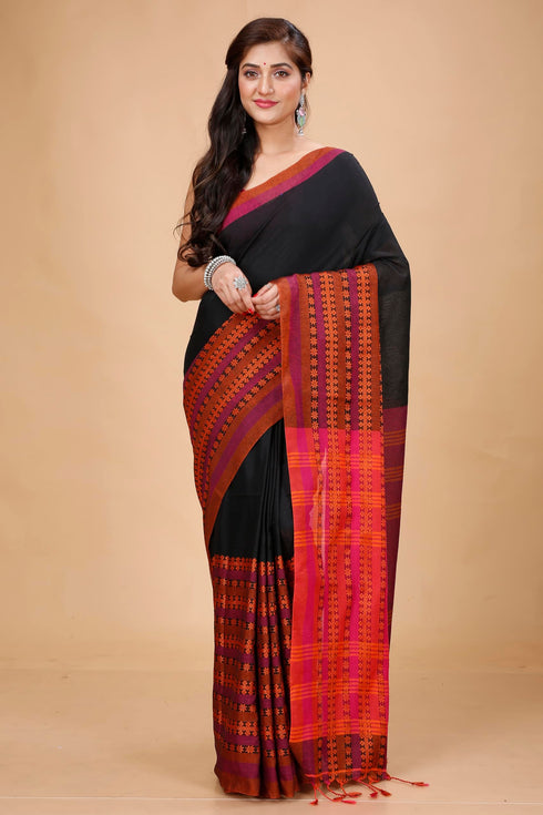 Vasthrlay Begampuri Traditional Saree
