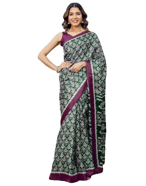 Vasthrlay Womens Printed Unstitched Maroon Saree