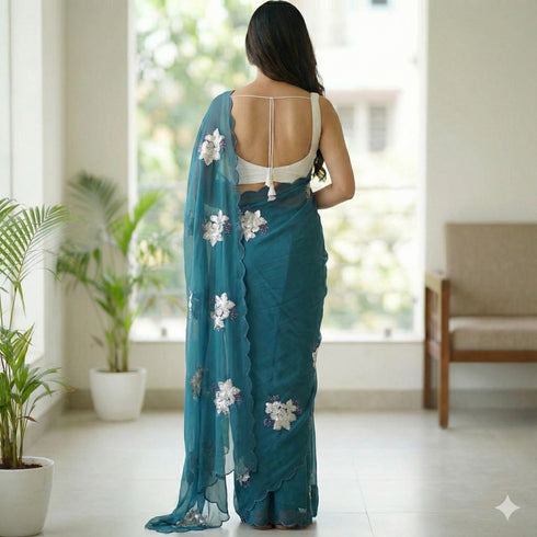 Vasthrlay Unstitched Saree
