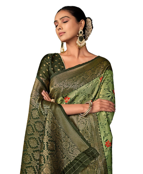 Vasthrlay Banarasi Floral Saree