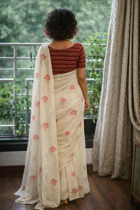 Vasthrlay Off White Elegant Lightweight Unstitched