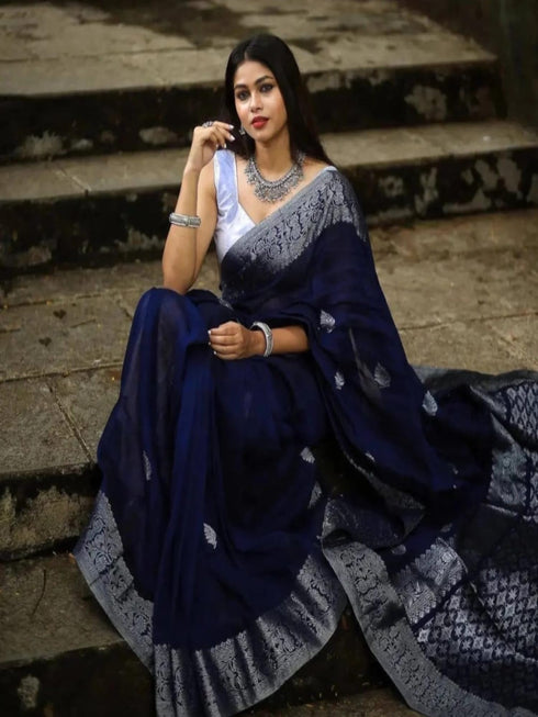 Vasthrlay Banarasi Saree