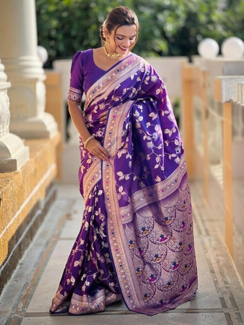 Vasthrlay Womens Weaving Unstitched Cream Saree