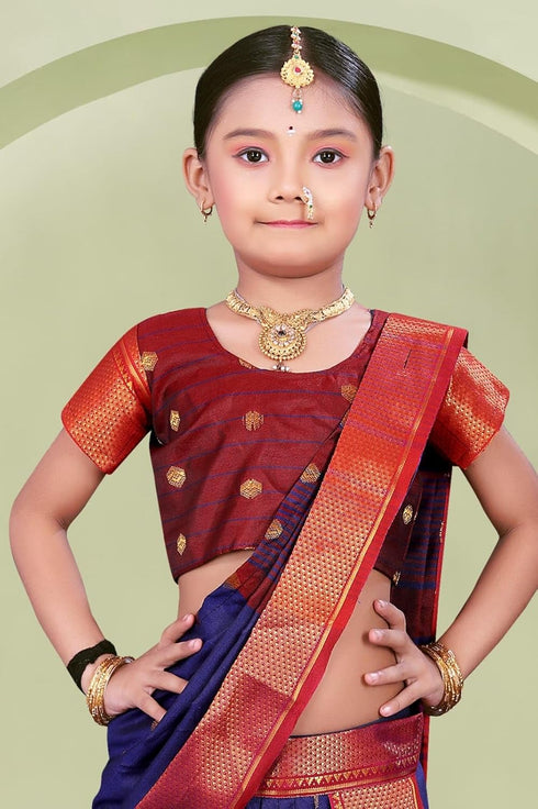 Vasthrlay Beautiful Gorgeous Maharashtrian Traditional