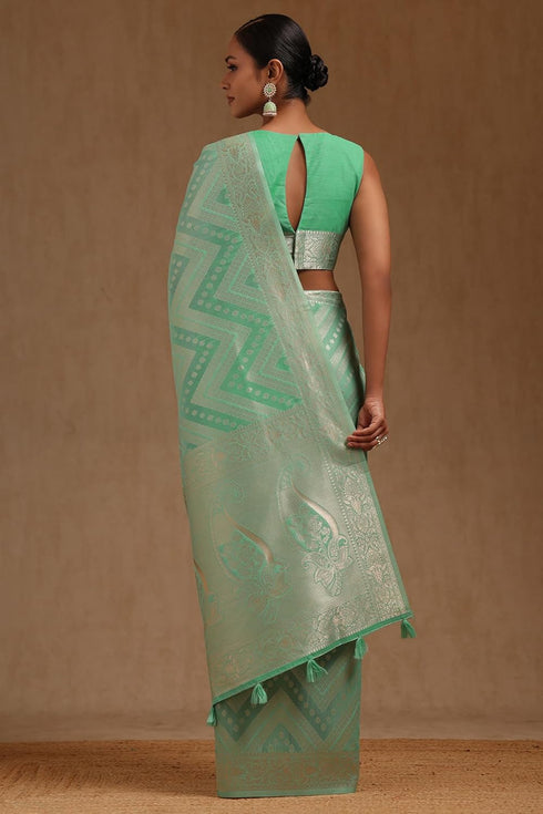 Vasthrlay Linen Woven Design