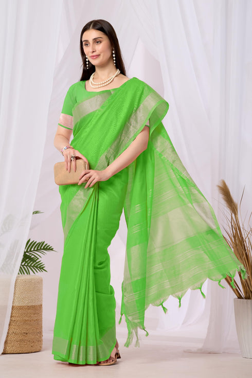 Vasthrlay Green Unstitched Saree