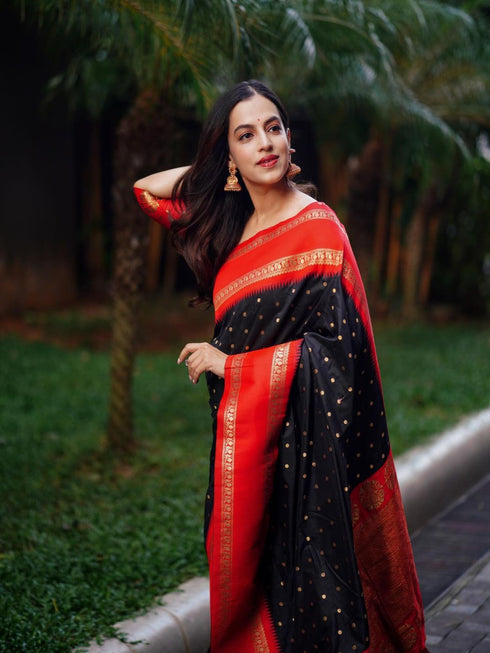 Vasthrlay Banarasi Unstitched Saree