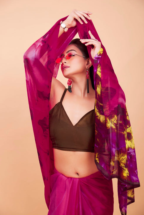 Vasthrlay Chiffon Unstitched Saree