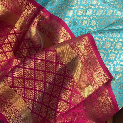 Vasthrlay Blue Kanjivaram Saree