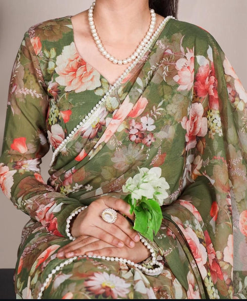 Vasthrlay Georgette Printed Valmoti Border