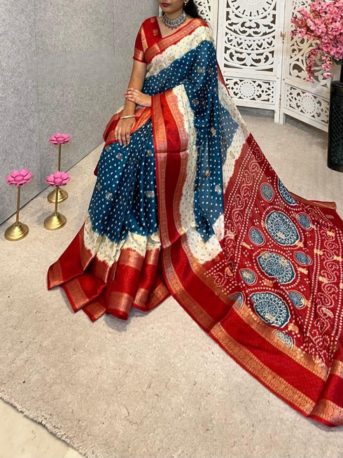 Vasthrlay Handloom Printed Unstitche Attache