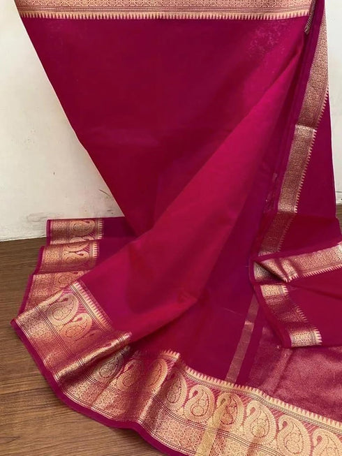 Vasthrlay Womens Organza Unstitched Red Saree