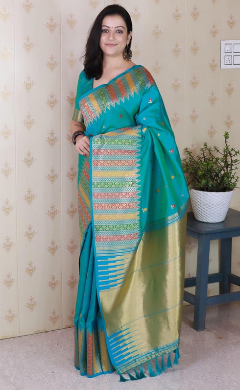 Vasthrlay Kanjivaram Handloom Kashmiri Ethnic Wear