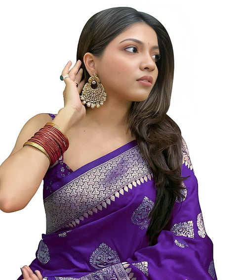 Vasthrlay Banarasi Silk Saree