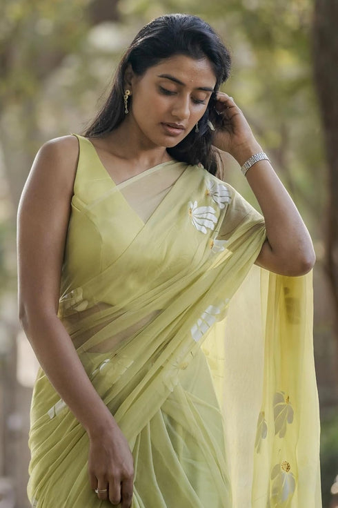 Vasthrlay Designer Linen Floral Blouse
