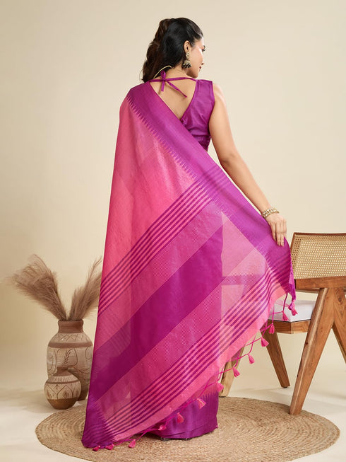 Vasthrlay Traditional Contrast Weaving