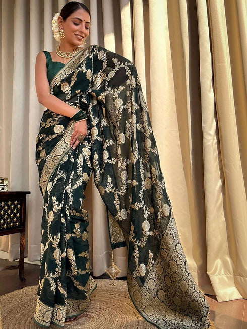 Vasthrlay Banarasi Traditional Saree