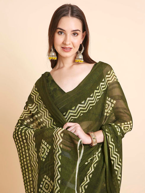 Vasthrlay Shimmer Georgette Printed Rani Saree