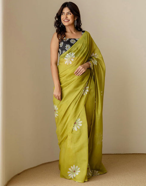 Vasthrlay Womens Cotton Printed Green | Black Saree With Unstitched Blouse Piece