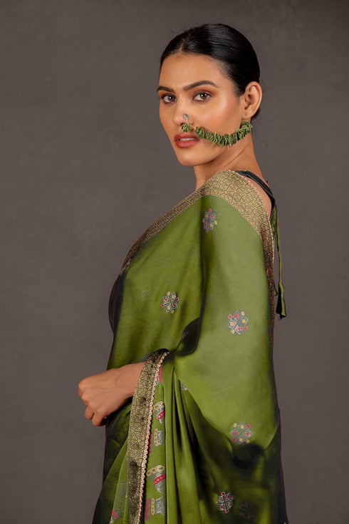 Vasthrlay Fashion Chiffon Printed Ethnic Wear