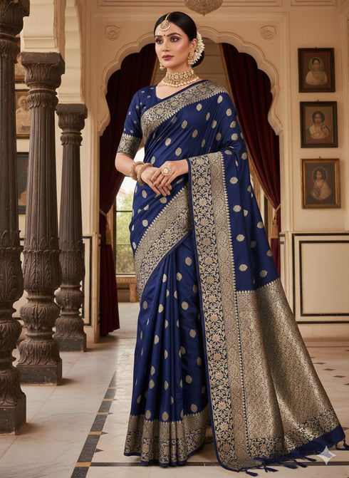 Vasthrlay Banarasi Golden Weaving
