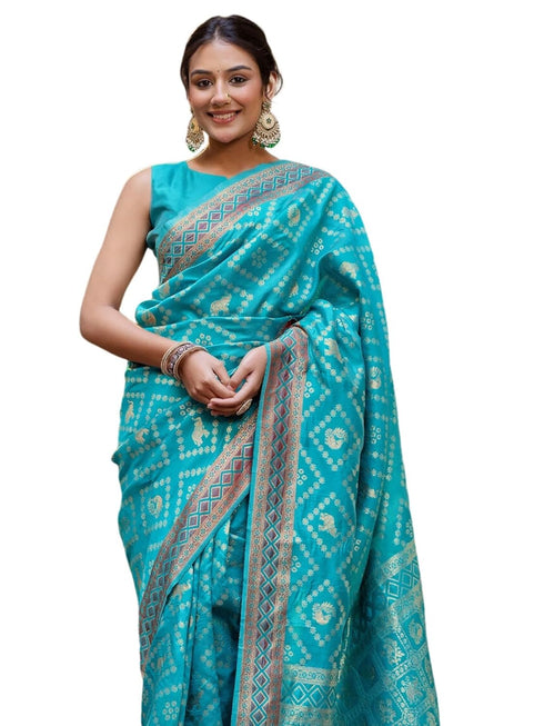 Vasthrlay Womens Weaving Unstitched Lavender Saree