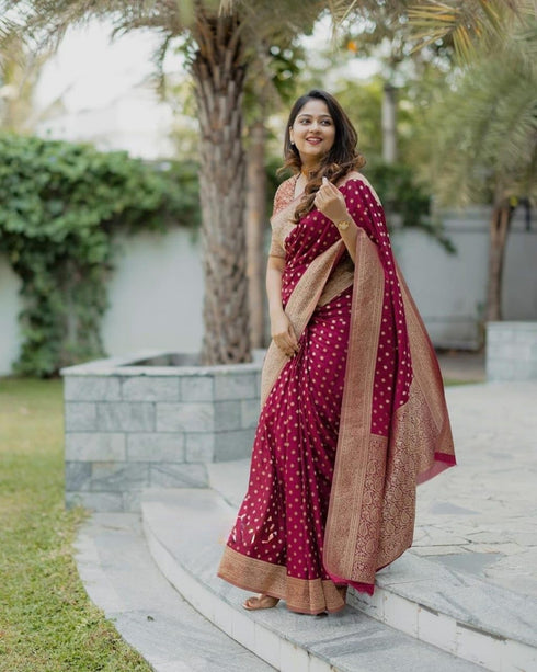 Vasthrlay Kanjivaram Saree