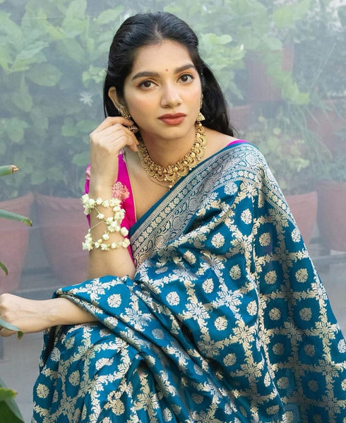 Vasthrlay Kanjivaram Saree