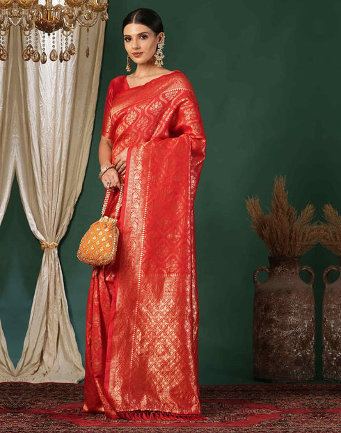 Vasthrlay Maroon Traditional Unstitched Saree