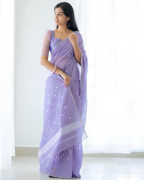 Vasthrlay Purple Unstitched Saree