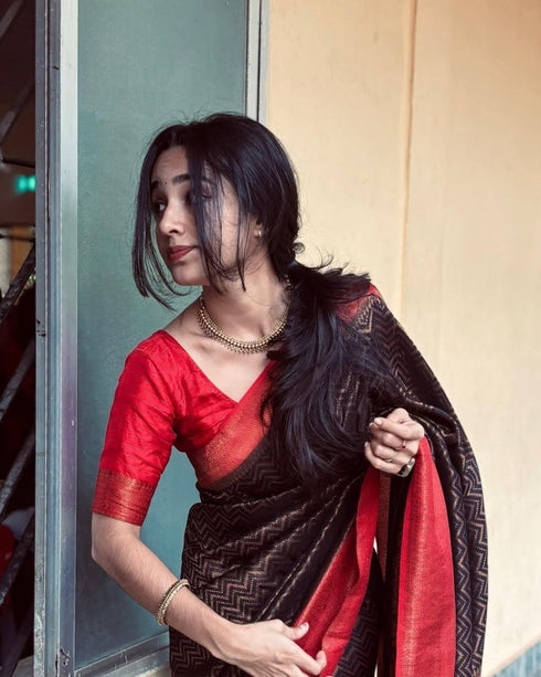 Vasthrlay Kanjivaram Saree