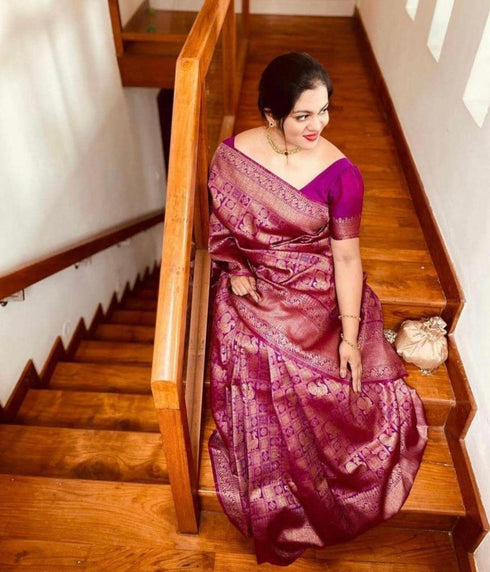 Vasthrlay Banarasi Traditional Unstitched Saree