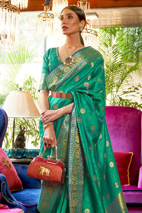 Vasthrlay Kanjivaram Unstitched Occasions Luxurious Saree