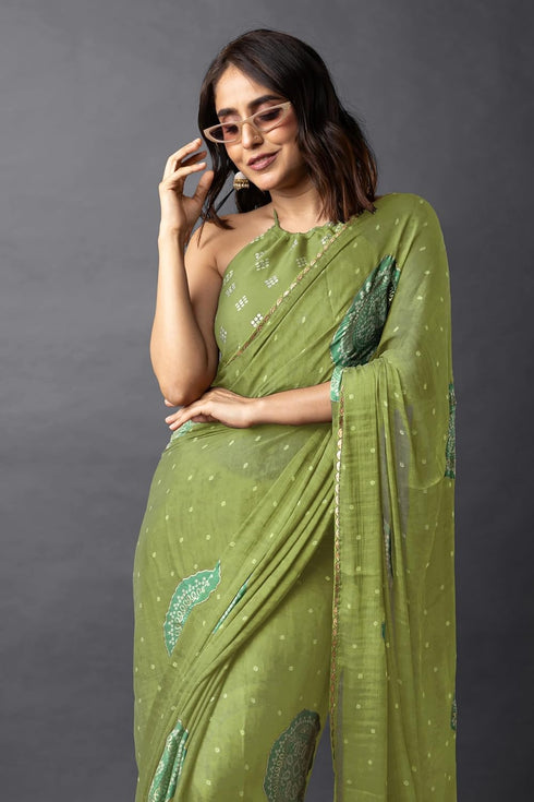 Vasthrlay Fashion Chiffon Georgette Light Ethnic Wear