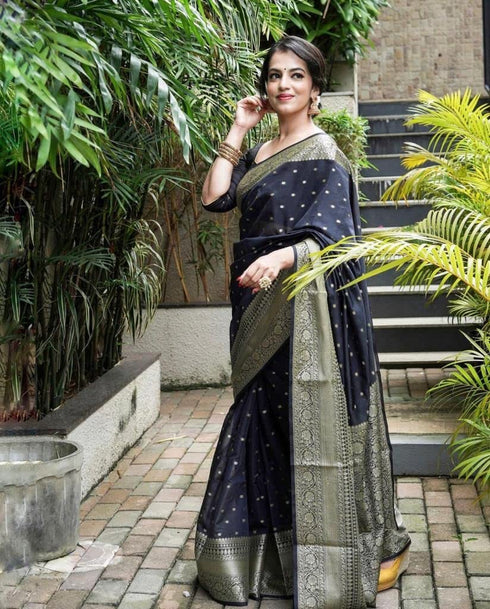 Vasthrlay Banarasi Unstitched Saree