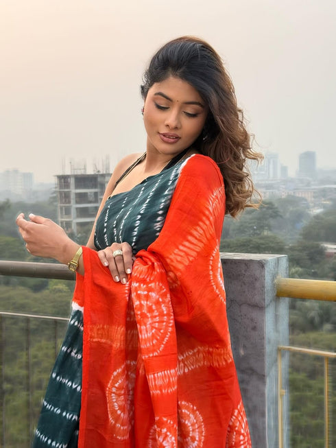 Vasthrlay Tie Dye Printed Lightweight Designer