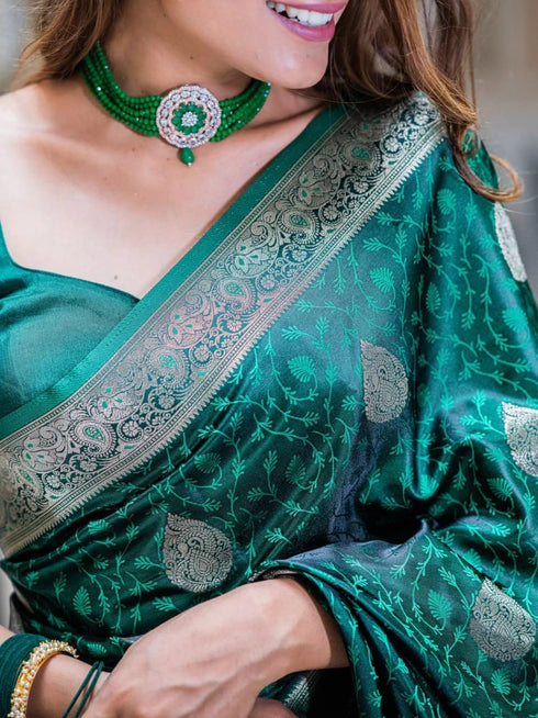 Vasthrlay Saree