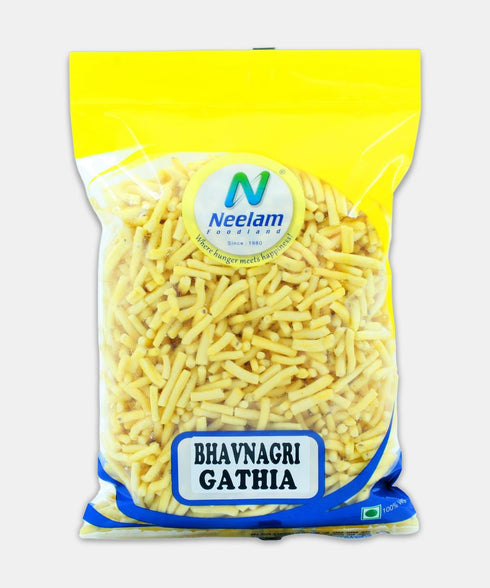 Neelam Foodland Bhavnagri Gathiya