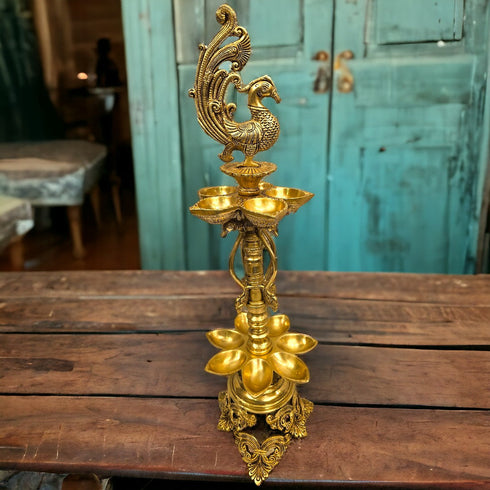 Tamas Brass Ten Wicks Peacock Lamp